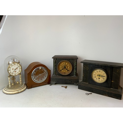 200 - 4x Clocks