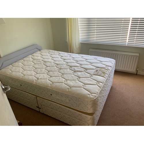 808 - Divan Bed