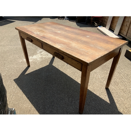 558 - Oak Desk