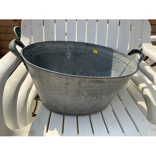 24 - Galvanised Bucket