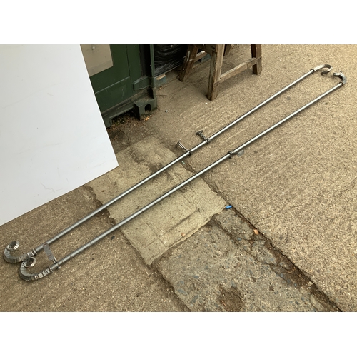 133A - Curtain Poles