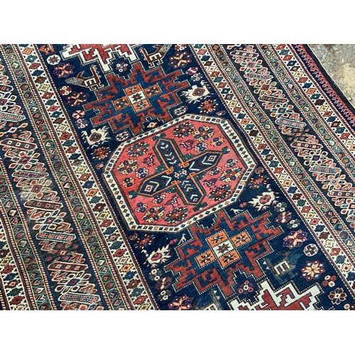 156 - Rug - 200cm