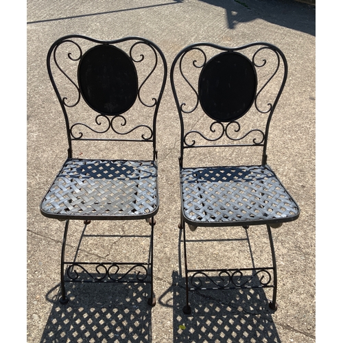 9 - 2x Metal Folding Garden Chairs