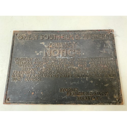 551 - Cast Iron Great Southern & Western Railway Sign - Irish Gauge Railway 1844-1924 - 39cm x 27cm