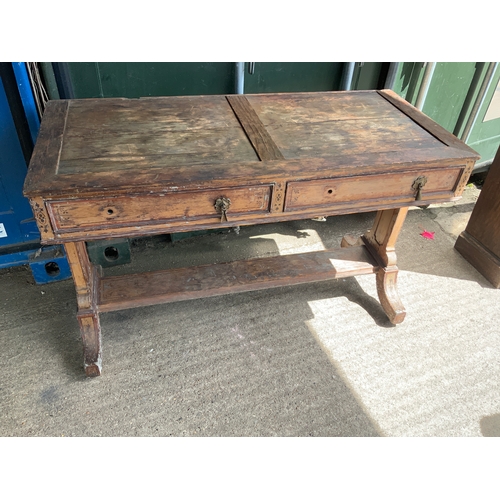 861 - Sofa Table