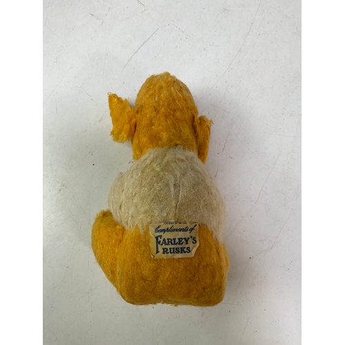 600 - Vintage Farleys Rusk Teddy