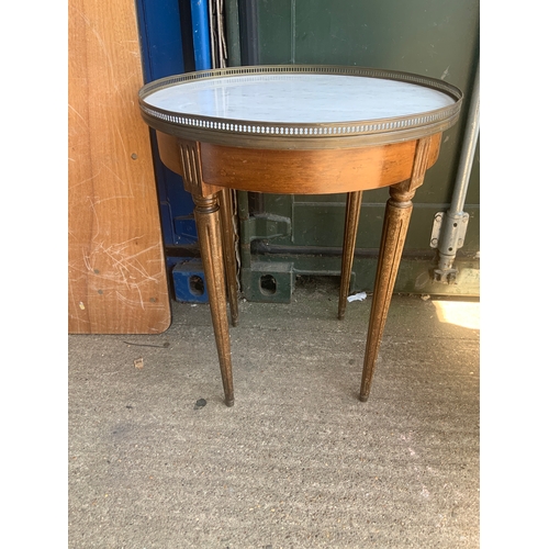 664 - Circular Marble Topped Table with Brass Gallery