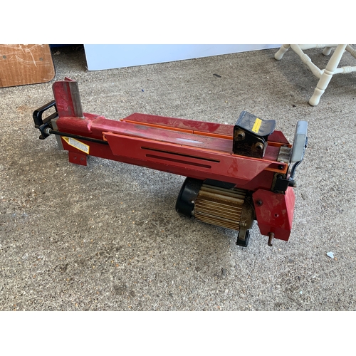 851 - Log Splitter