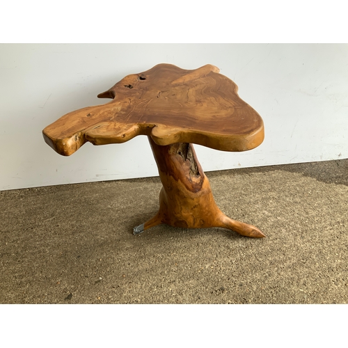 703 - Root Carving - Table