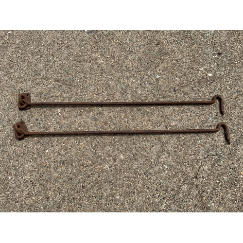 17B - Pair of Gate Hooks