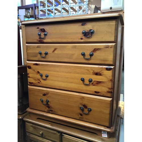 731 - 4x Drawer Pine Chest of Drawers