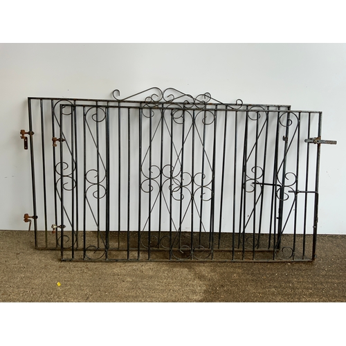 87 - Drive Way Gates - W2m 90cm