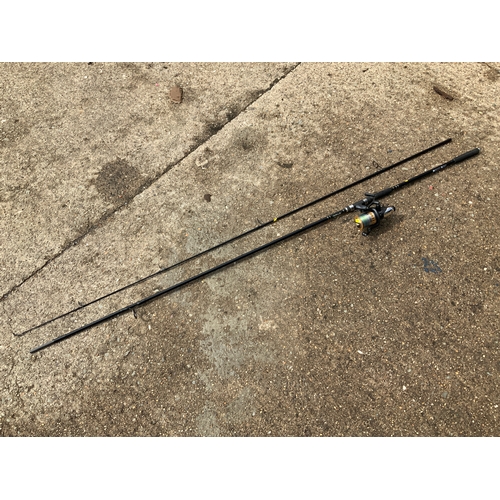 539 - Carp Fishing Rod and Reel