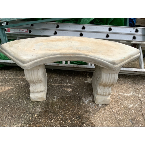 18 - Concrete Curved Seat on Classic Supports