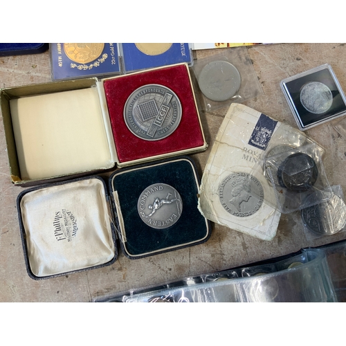 700 - Coin Collection