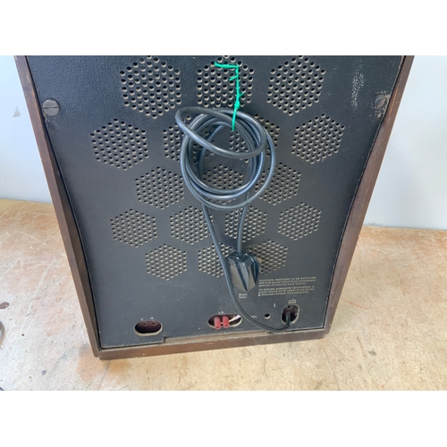 290 - Lissen Valve Radio