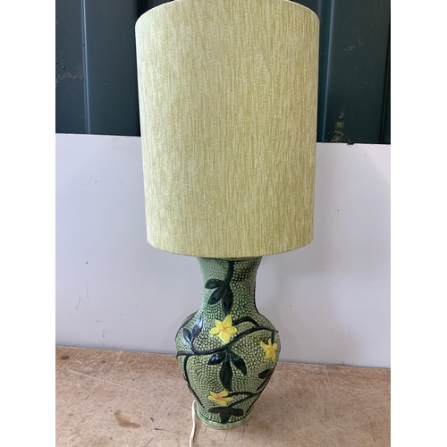 115 - Vintage Flower Lamp