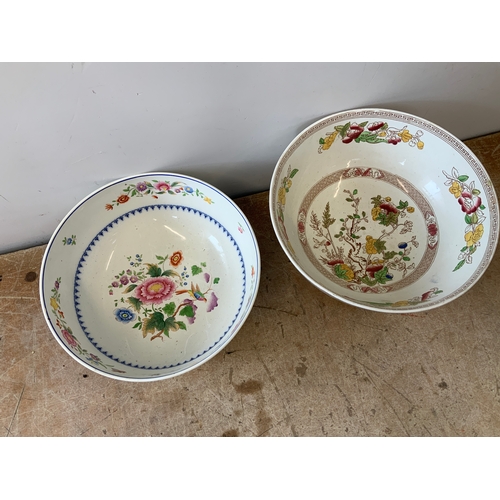 217 - 2x Fruit Bowls