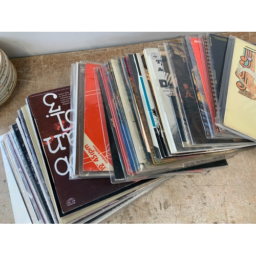 338 - Records - LPs Bob Dylan etc