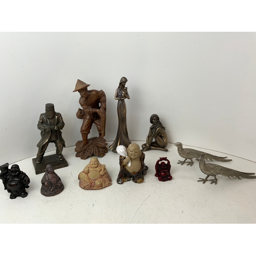 198 - Figurines to include Buddhas