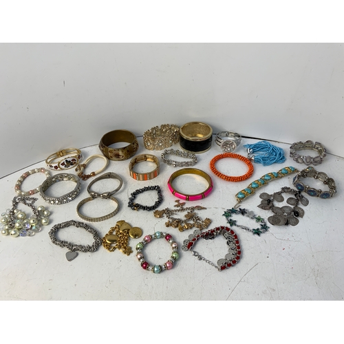 777 - Collection of Bracelets and Bangles