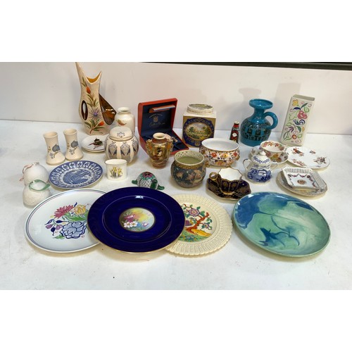 261 - Collection of China - Poole and Shelley etc