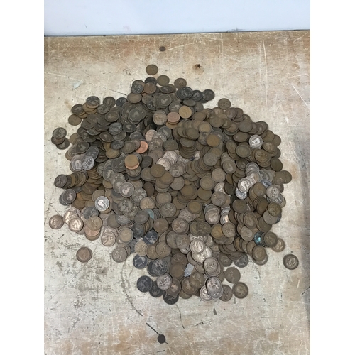 138 - Large Quantity of Old Penny’s