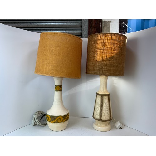 341 - 2x Vintage Table Lamps and Shades - Working