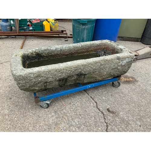 30B - Granite Trough - 123cm  Buyer to arrange collection and loading