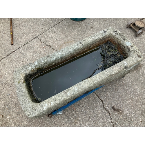 30B - Granite Trough - 123cm  Buyer to arrange collection and loading