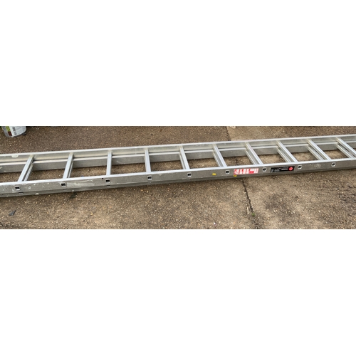 15 - Double 13 Rung Alloy Extension Ladder