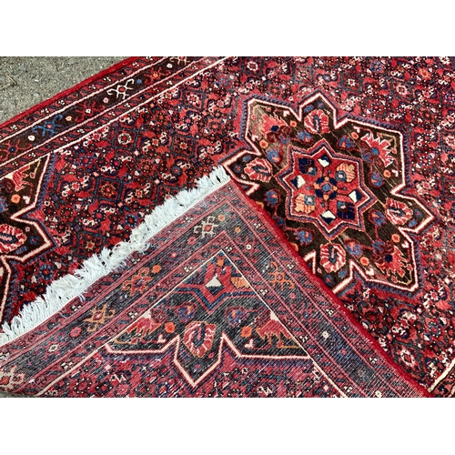 211 - Good Quality Wool Rug - 155cm x 230cm