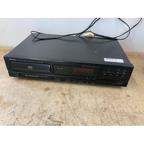 379 - Dennon CD Player