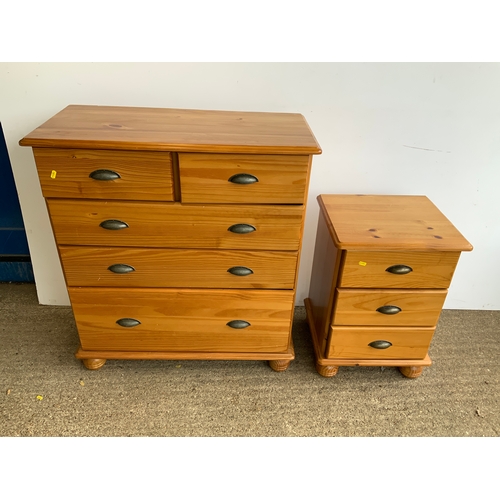 689 - Pine Chest of Drawers and Bedside