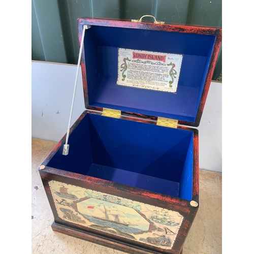 623 - North Devon Storage Box