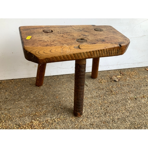 253 - Three Legged Stool