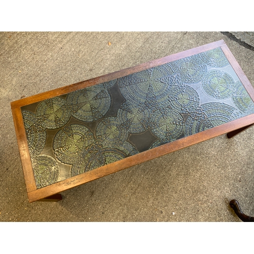 619 - Retro Coffee Table