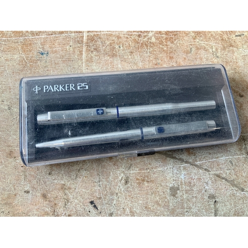 783 - Parker Pen Set