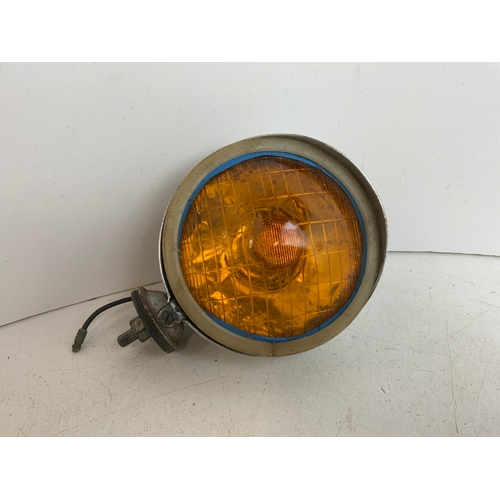 768 - Vintage Car Lamp