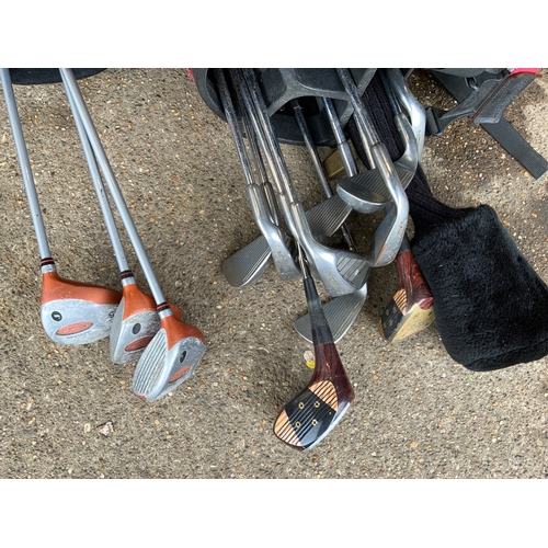 25 - 2x Golf Bags and Clubs