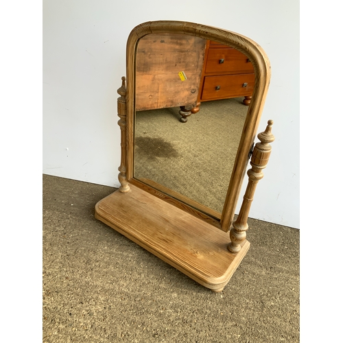 820 - Dressing Table Mirror