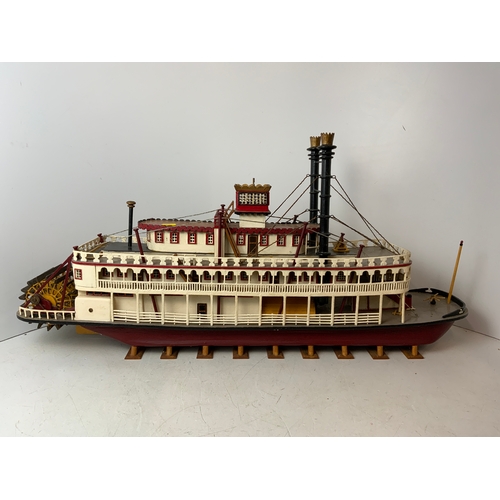 339 - Model Paddle Steamer