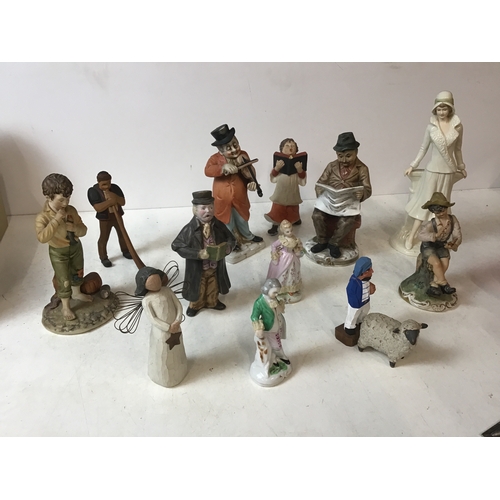 313 - Figurines