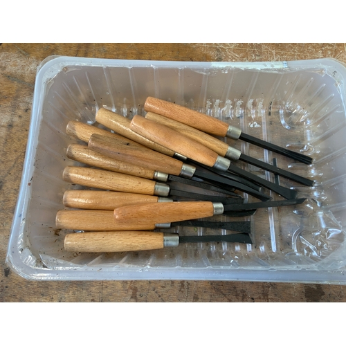 539 - Wood Carving Chisels