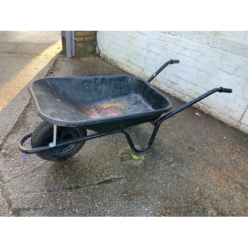 123 - Wheelbarrow