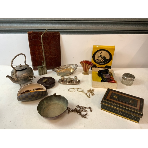 221 - Miscellaneous - Platedware etc