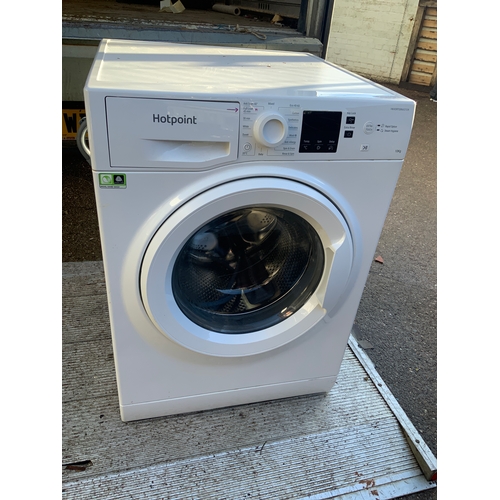 942 - Hotpoint Washing Machine