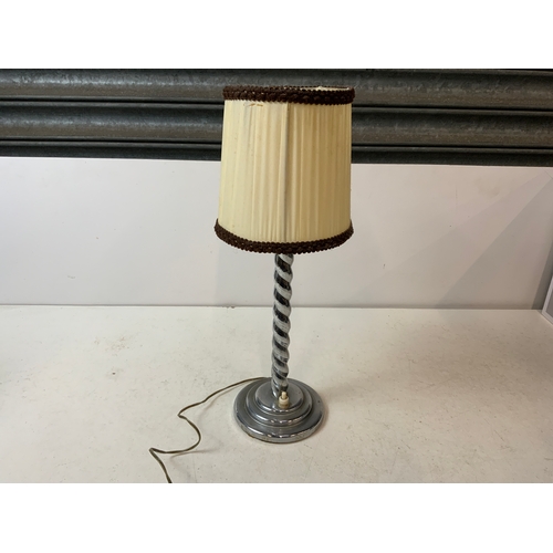 154 - Vintage Table Lamp - Working