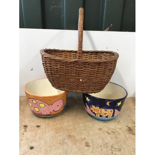 592 - Planters and Basket