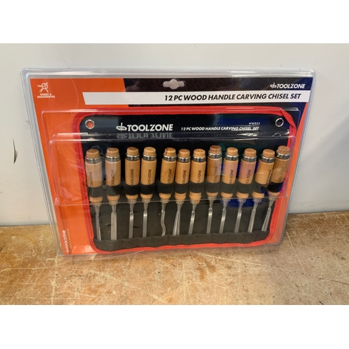 322 - Woodcarving Chisels Set